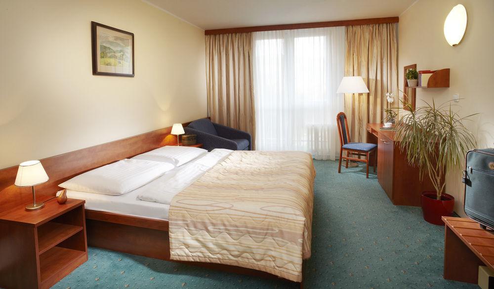 Pinia Hotel & Resort Špindlerŭv Mlýn Luaran gambar
