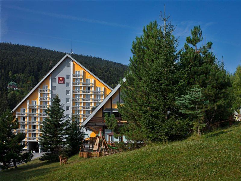 Pinia Hotel & Resort Špindlerŭv Mlýn Luaran gambar