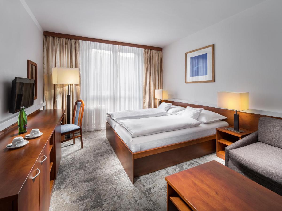 Pinia Hotel & Resort Špindlerŭv Mlýn Luaran gambar