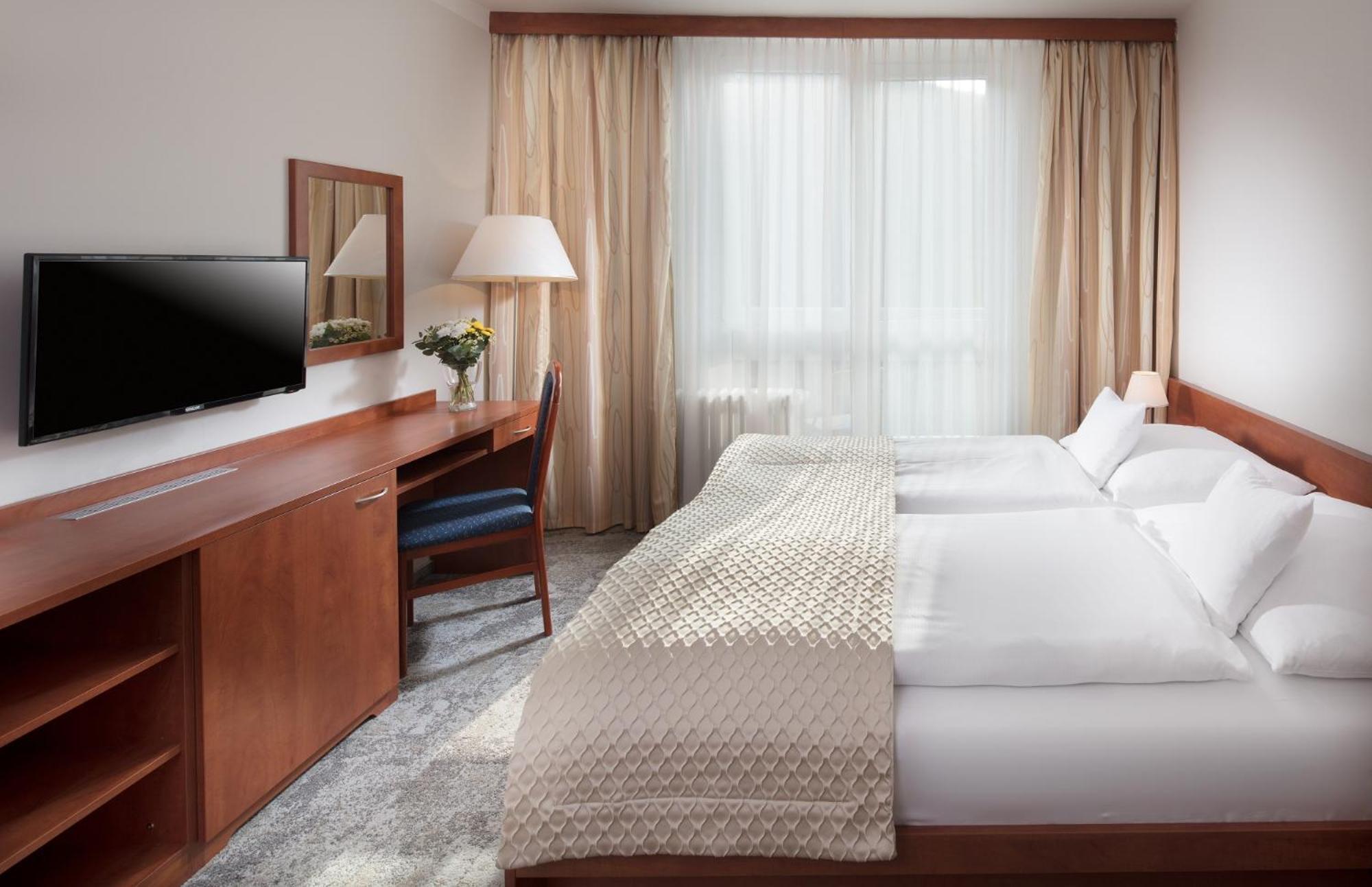 Pinia Hotel & Resort Špindlerŭv Mlýn Luaran gambar