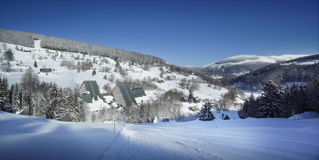Pinia Hotel & Resort Špindlerŭv Mlýn Luaran gambar