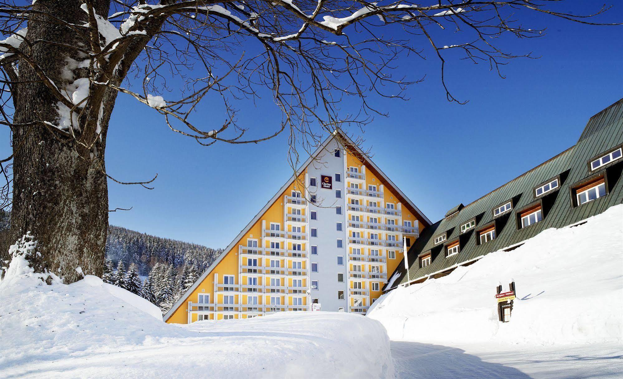 Pinia Hotel & Resort Špindlerŭv Mlýn Luaran gambar