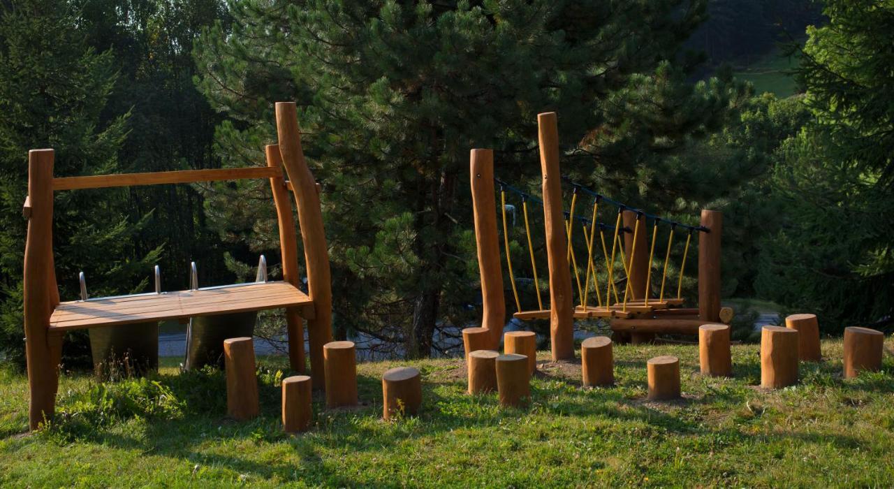 Pinia Hotel & Resort Špindlerŭv Mlýn Luaran gambar